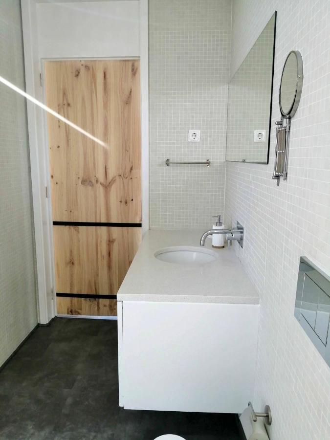 Ladeira Loft - Sea View In The City Center 蓬塔德尔加达 外观 照片
