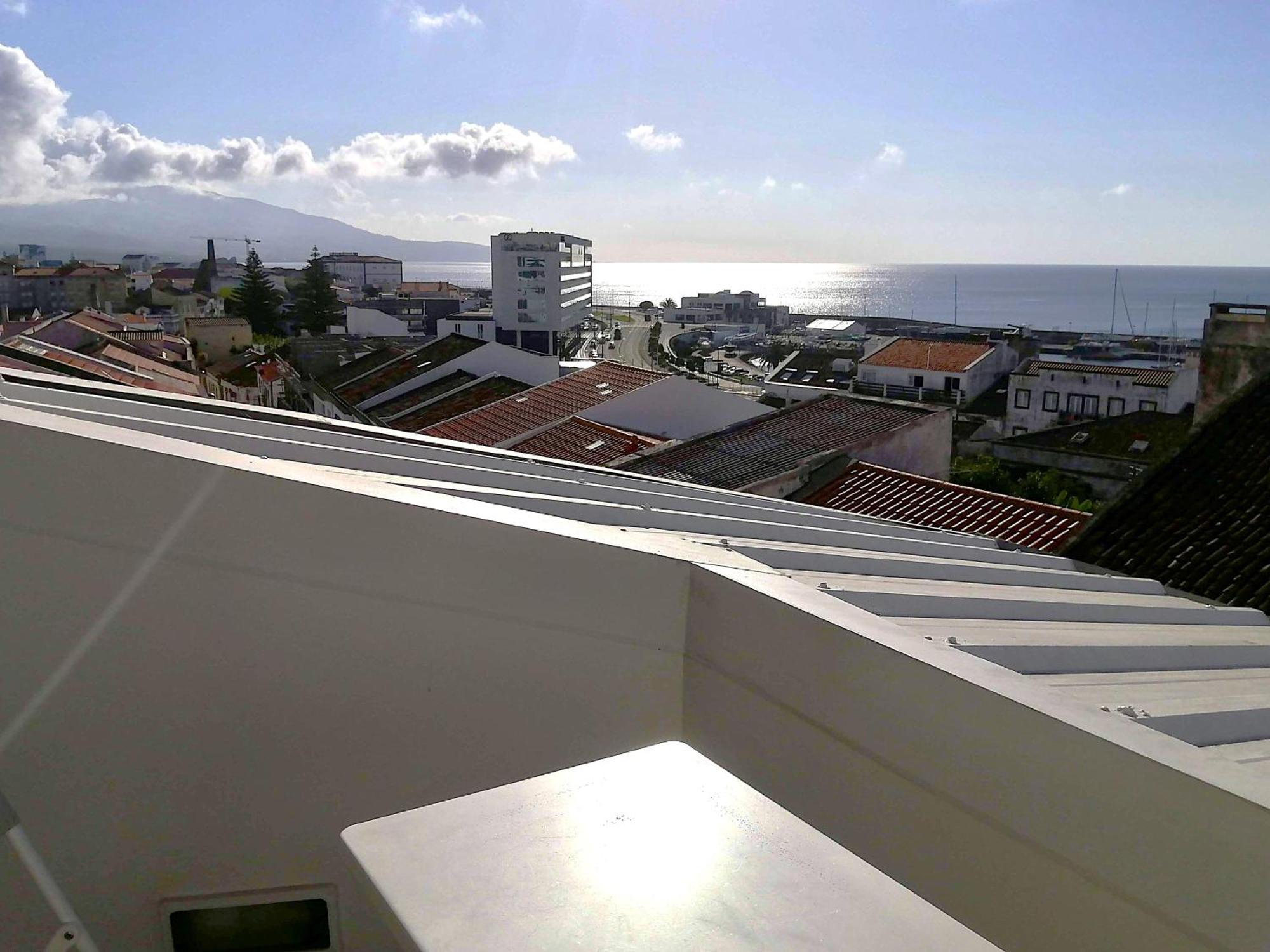 Ladeira Loft - Sea View In The City Center 蓬塔德尔加达 外观 照片